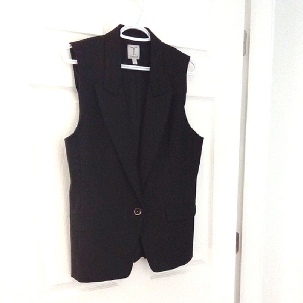 Tristan Women's Black Single Button Sleeveless Jacket French Tailoring Medium